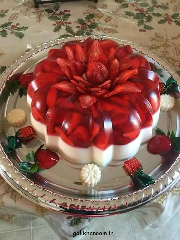 تصویر مرتبط با ایدههای جذاب تزیین ژله با میوههای رنگارنگ فصل