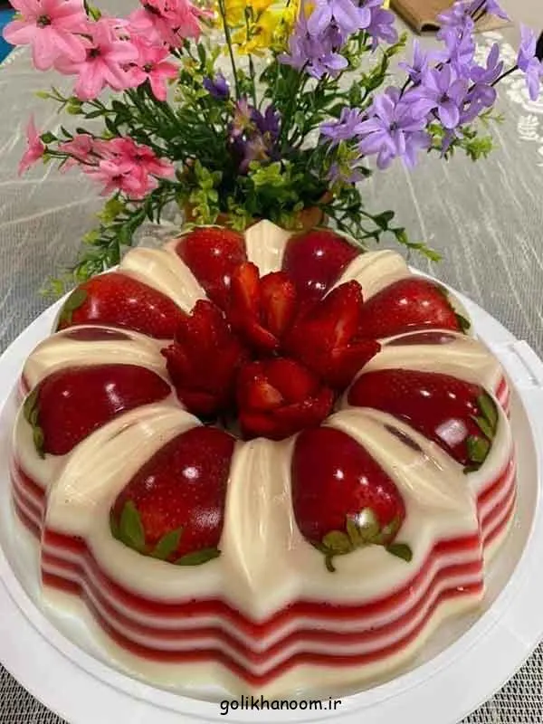 تصویر مرتبط با ایدههای جذاب تزیین ژله با میوههای رنگارنگ فصل