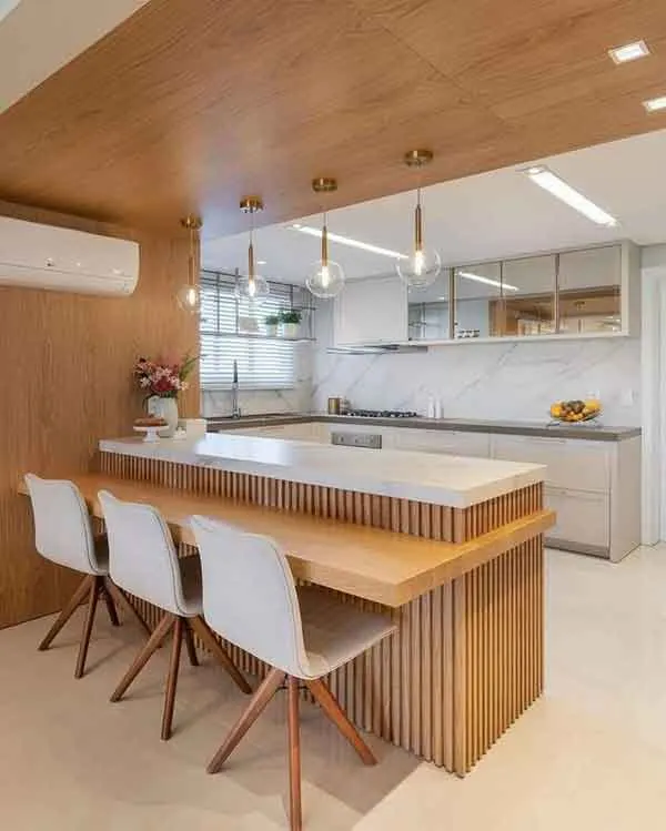 تصویر مرتبط با ۵۵ مدل کابینت جدید و کاربردی برای آشپزخانه کوچک با طراحی بهینه