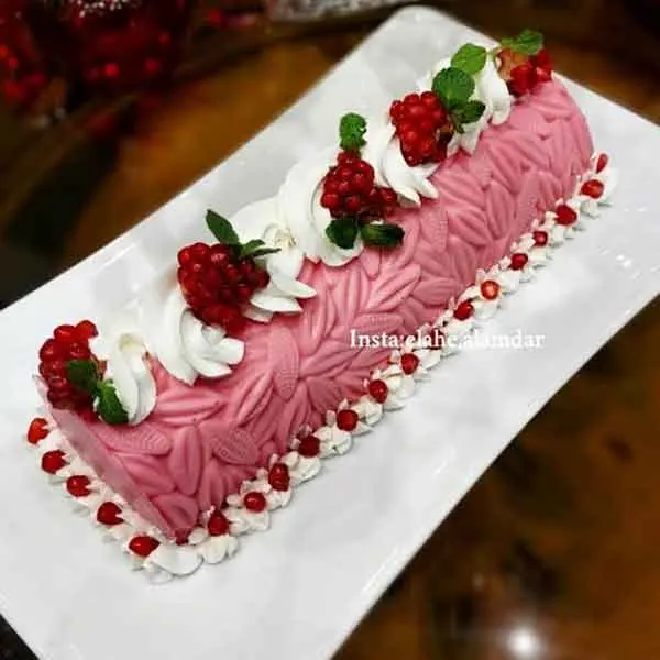 تصویر مرتبط با ایدههای خلاقانه و کمهزینه برای تزیین ژله شب یلدا با رنگهای زیبا