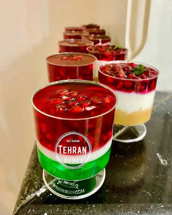 تصویر مرتبط با ایدههای خلاقانه و کمهزینه برای تزیین ژله شب یلدا با رنگهای زیبا