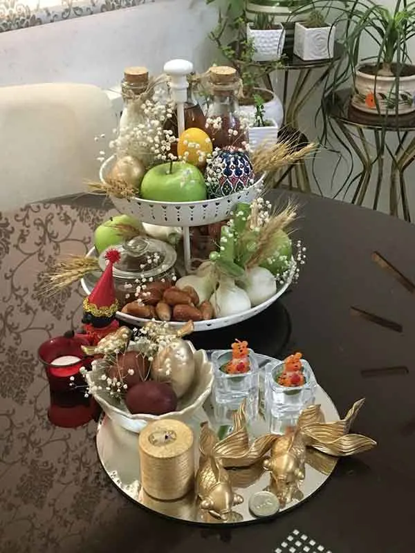 تصویر مرتبط با ۵۳ ایده جذاب برای چیدمان سفره هفت سین با طرحهای متنوع و خاص