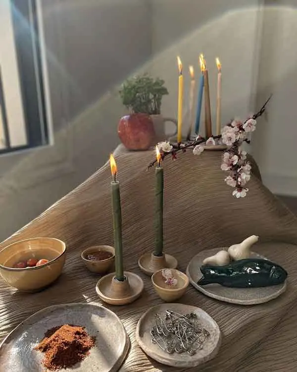تصویر مرتبط با ۵۳ ایده جذاب برای چیدمان سفره هفت سین با طرحهای متنوع و خاص