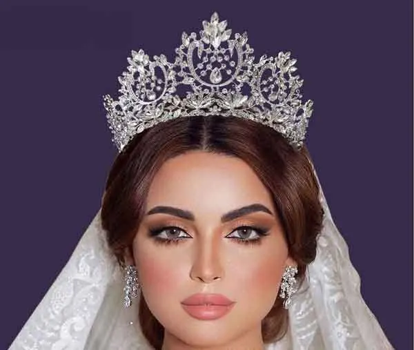 مدل آرایش عروس شیک و اروپایی در تهران با ظاهری ملایم و طبیعی