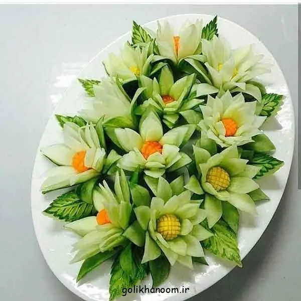 تصویر مرتبط با ایده‌های خلاقانه برای تزیین خیار در سالاد با برش‌های جذاب و ساده