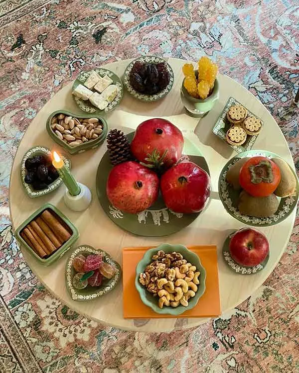 تصویر مرتبط با ایدههای خلاقانه برای مدل سفره هفت سین خاص و زیبا