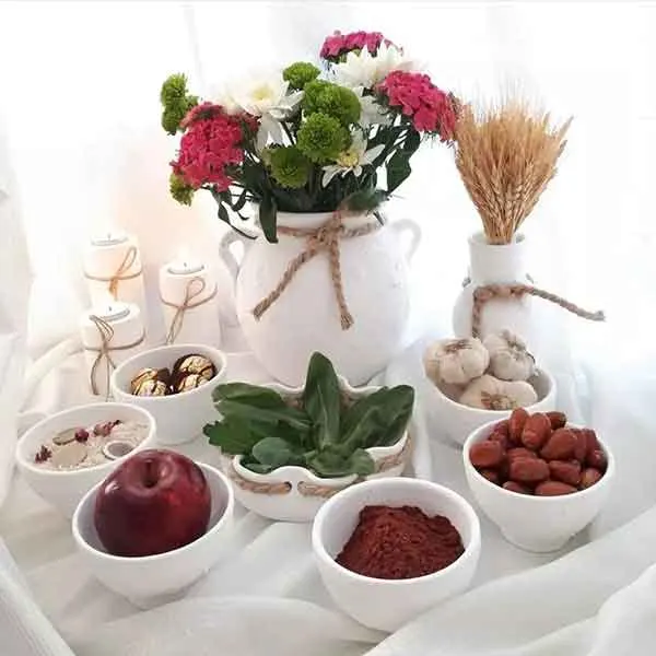 تصویر مرتبط با ایدههای خلاقانه برای مدل سفره هفت سین خاص و زیبا