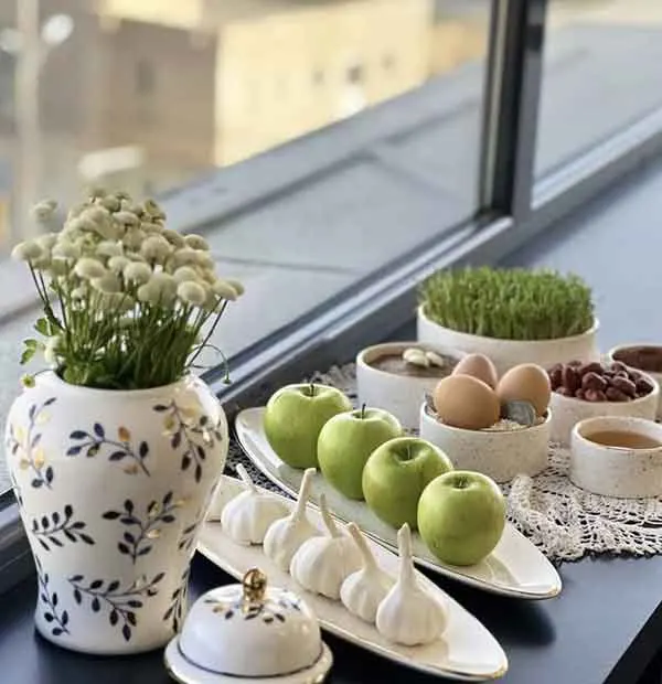 تصویر مرتبط با ایدههای نوین و جذاب برای چیدمان سفره هفت سین
