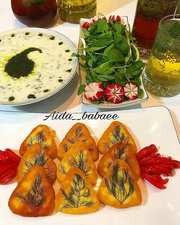 تصویر مرتبط با ایده‌های جذاب تزیین کوکو سیب زمینی برای شام‌های سبک و خوشمزه