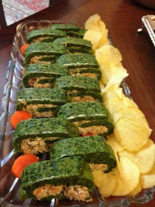 تصویر مرتبط با ایدههای متنوع و جذاب تزیین کوکو سبزی برای مجالس و دورهمیها