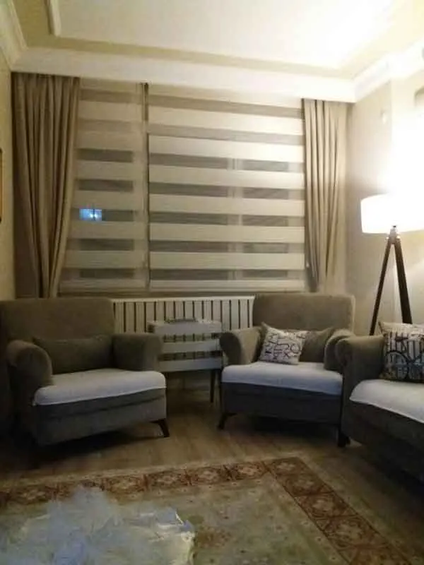 تصویر مرتبط با جدیدترین مدلهای پرده زبرا برای آشپزخانه، اتاق خواب و پذیرایی با طرحها و سایزهای متنوع