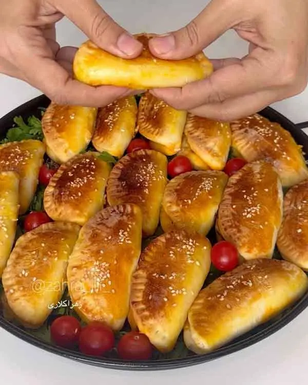 تصویر مرتبط با ایدههای نوین تزیین پیراشکی برای جشنها و دورهمیها