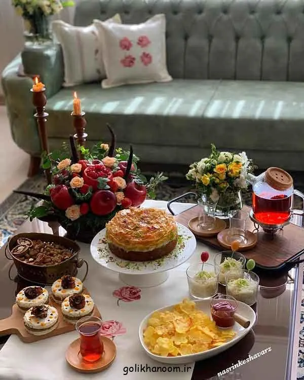 تصویر مرتبط با ایدههای ساده و شیک برای تزیین میز شب یلدا