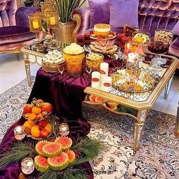 تصویر مرتبط با ایدههای ساده و شیک برای تزیین میز شب یلدا