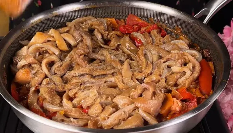 تصویر مرتبط با روش تهیه سیرابی سفید و بدون بو با طعمی متفاوت و نرم