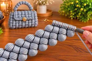آموزش گام‌به‌گام بافت توپ پفکی؛ آموزش بافت توپ پفکی فقط با ۱ گره تون