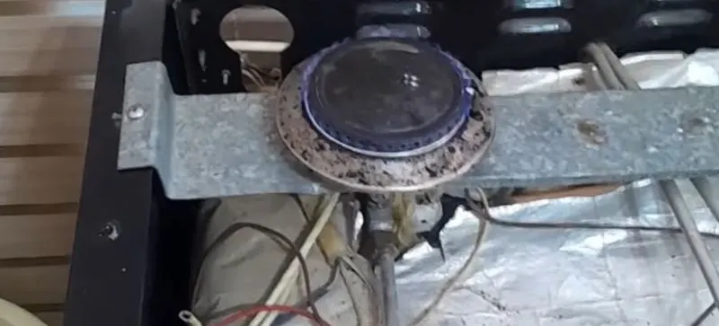 تصویر مرتبط با روش ساده تنظیم شعله کم اجاق گاز برای جلوگیری از خاموش شدن ناگهانی