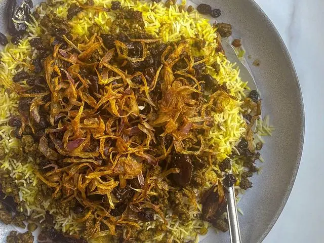 تصویر مرتبط با روش تهیه دمپخت عدس؛ غذایی ساده و خوشعطر برای یک وعده دلچسب