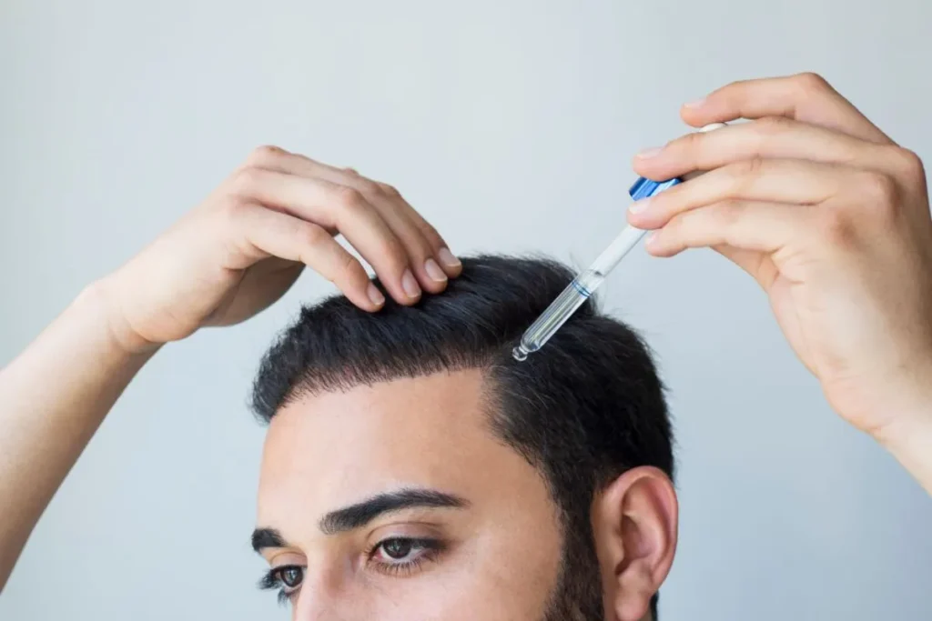 تصویر مرتبط با سرم مو چیست و چگونه به مراقبت بهتر از موها کمک می‌کند؟