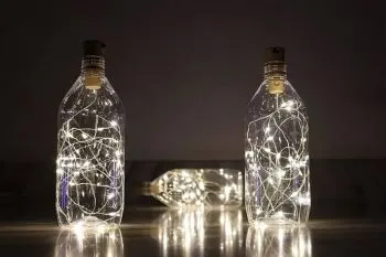 با بطری پلاستیکی یک چراغ؛ چراغ خواب ساخته شده با بطری پلاستیکی و ریسه