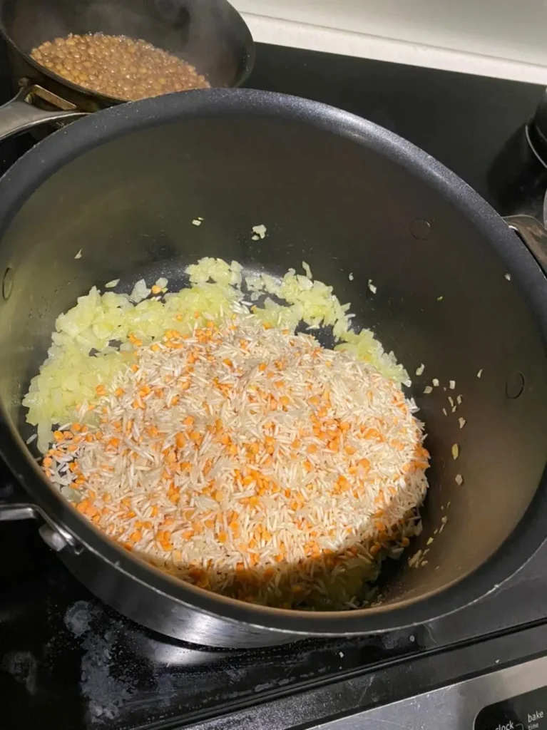 تصویر مرتبط با طرز تهیه دمپخت عدس و کلم شیرازی؛ غذای سنتی ساده و خوشعطر