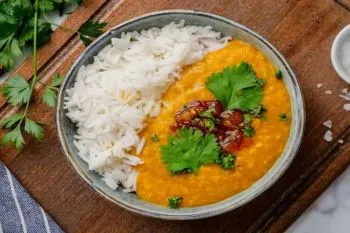 طرز تهیه کاری لپه هندی؛ کاری لپه هندی با ادویههای معطر و لپه