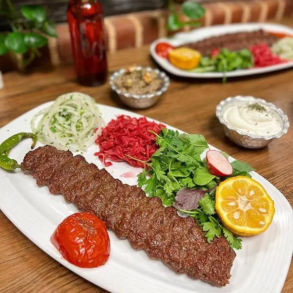 تصویر مرتبط با طرز تهیه کباب ماستی نرم و خوشعطر به سبک رستورانی