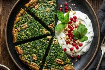 اقتصادی برای ناهار و شام؛ املت گوجه فرنگی ساده و خوشمزه