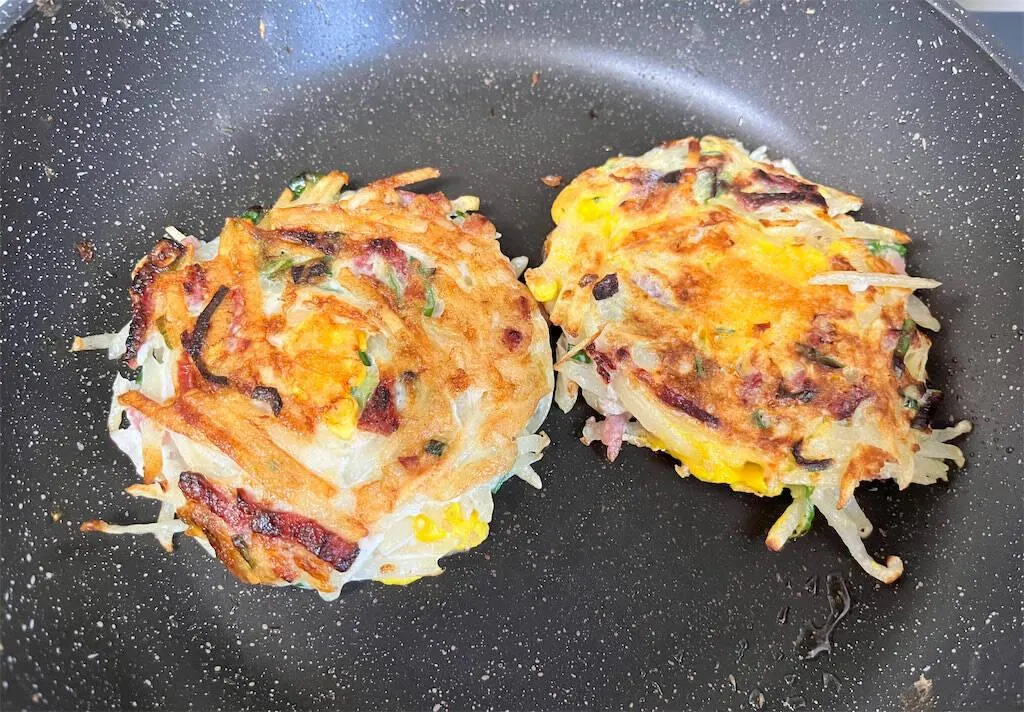 تصویر مرتبط با طرز تهیه شامی سیب‌زمینی و تخم‌مرغ ساده و خوشمزه با مواد کم‌هزینه