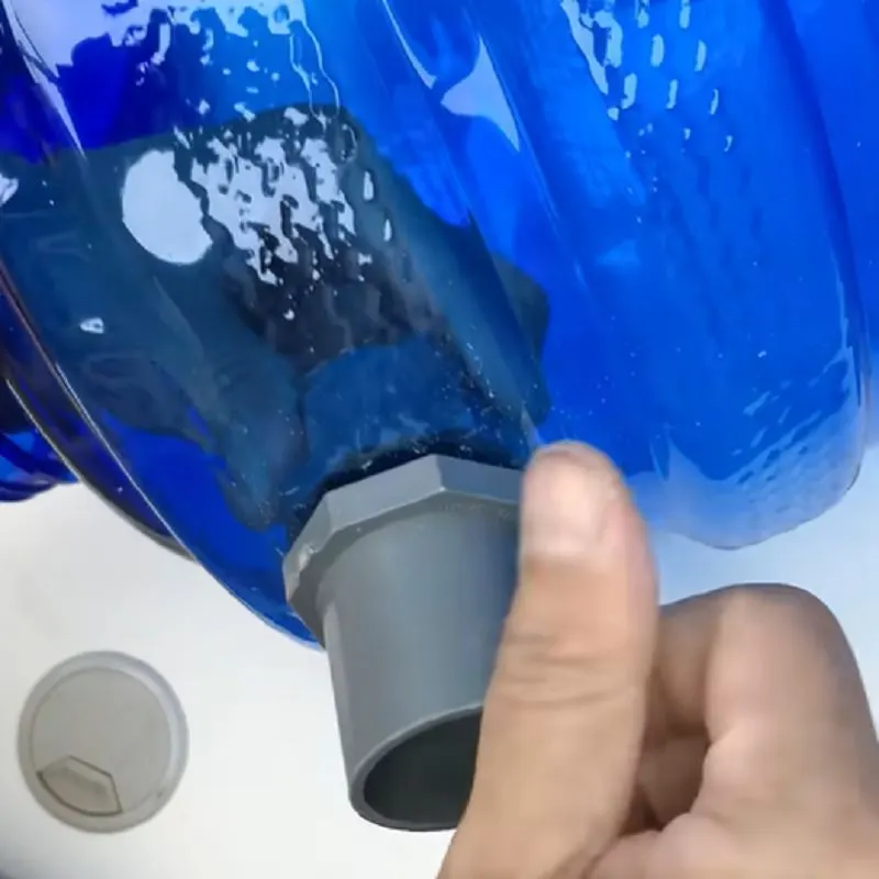 نازل باریک ساخته شده از لوله PVC برای جاروبرقی
