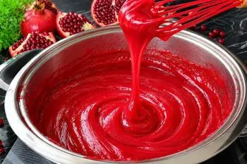 دسر انار و کرم خانگی با طعمی پاییزی