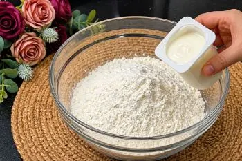 سریع و ساده با آرد؛ تنها با آرد و ماست، در ۵ دقیقه