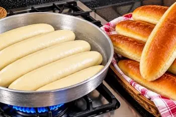 طرز تهیه نان باگت نرم و اسفنجی در تابه بدون نیاز به فر
