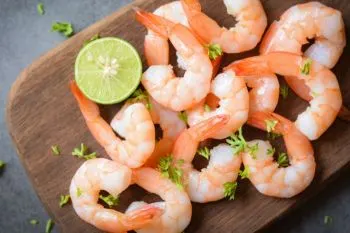 تصویری مرتبط با ۷ روش خانگی و حرفه ای از بین بردن بوی زهم میگو