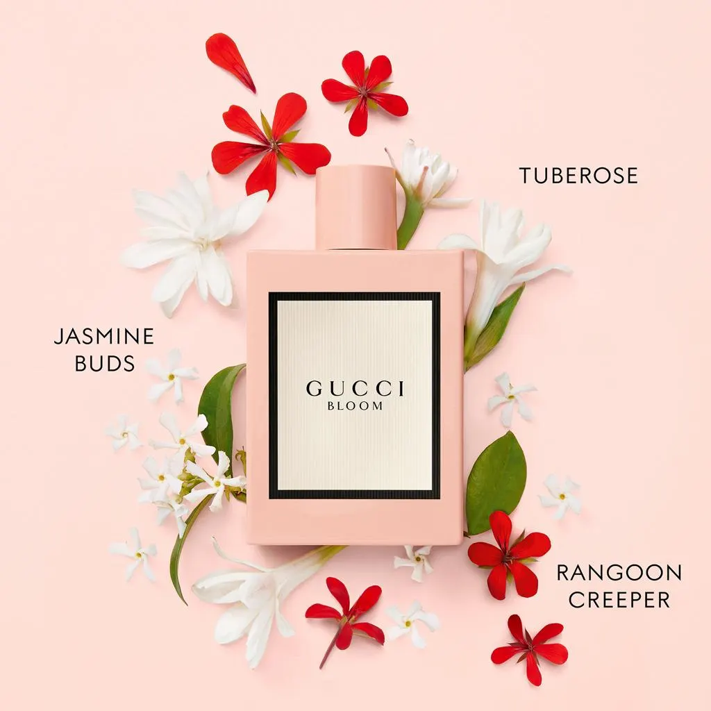 تصویر مرتبط با معرفی ۱۰ عطر برتر با رایحه گلی از رز تا یاس و مریم