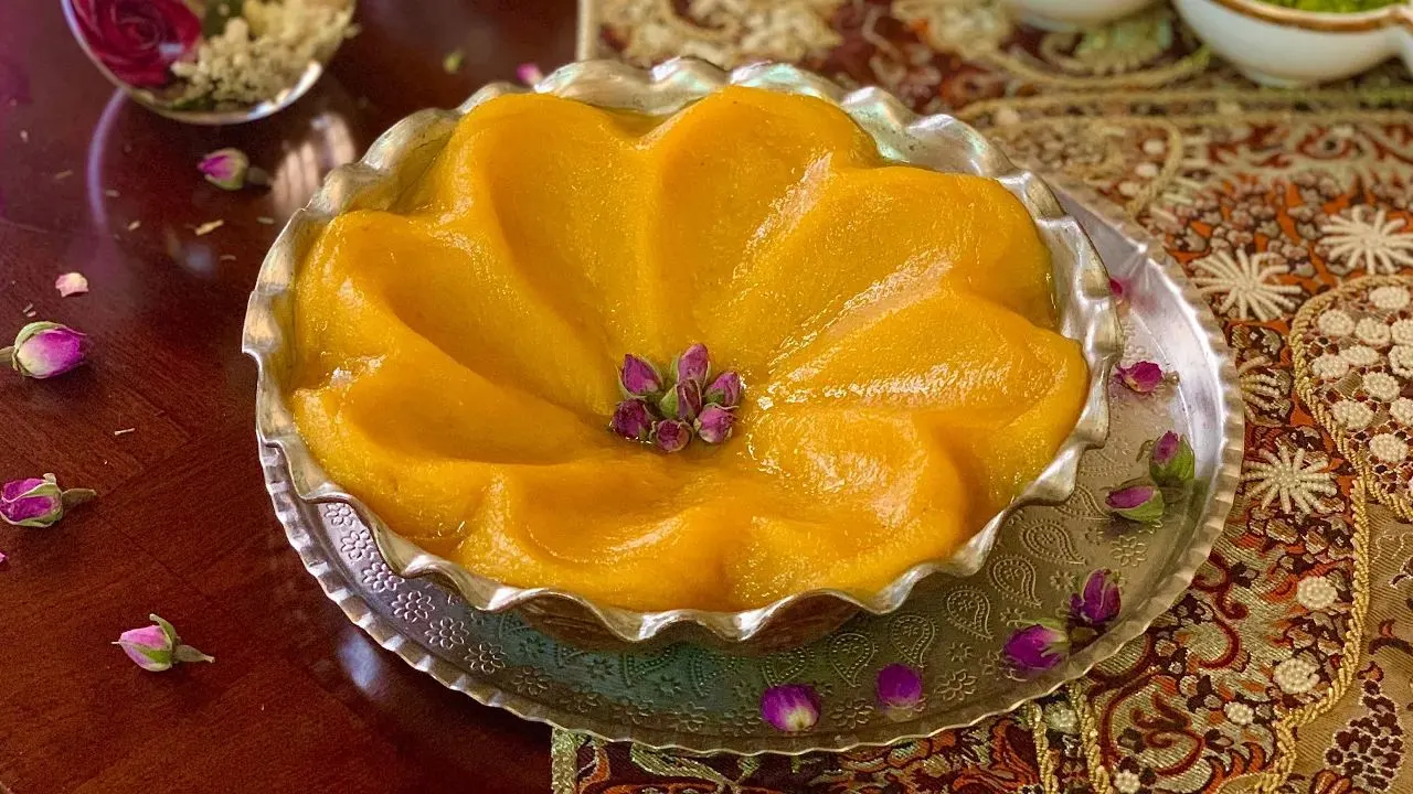 روش تهیه حلوای کاسه اصیل؛ حلوای کاسه سنتی شیرازی با زعفران و گلاب