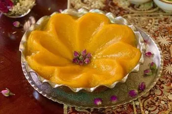 روش تهیه حلوای کاسه اصیل؛ حلوای کاسه سنتی شیرازی با زعفران و گلاب