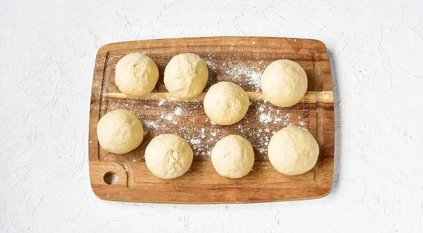 تصویر مرتبط با طرز تهیه نان کاسترد خانگی با مغز کرم وانیلی نرم و خوشمزه